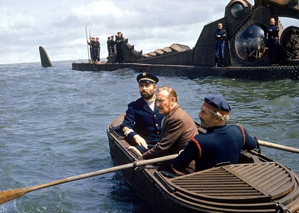 #43. 20,000 Leagues Under the Sea (1954)
